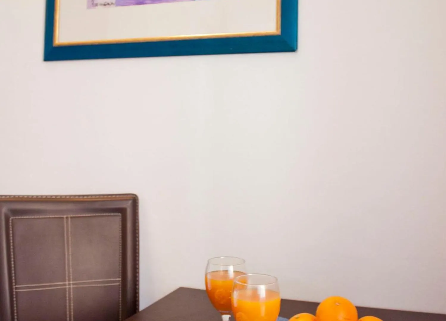 Magnifique Central Apartment Near Theatre & Beach سبليت