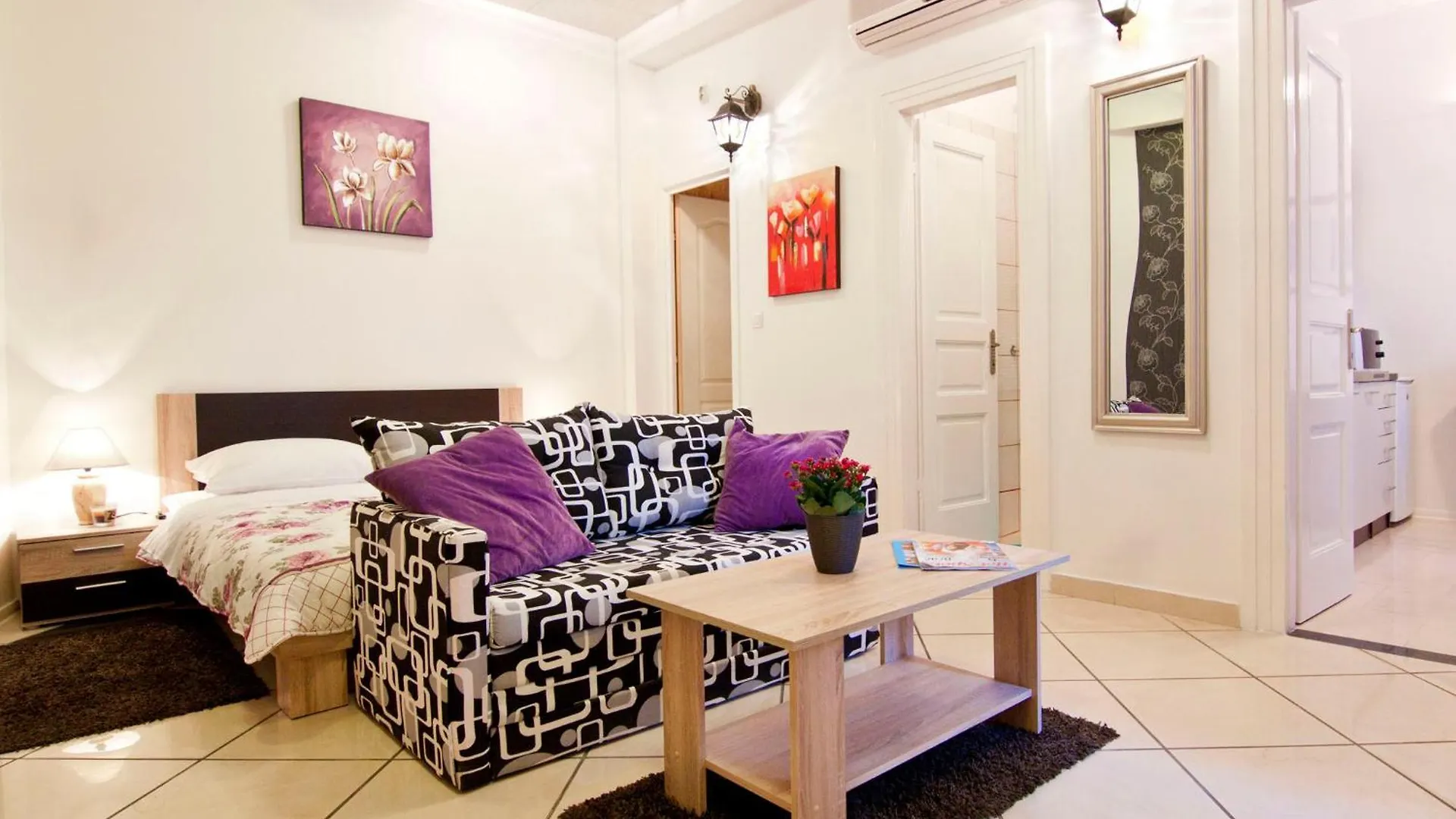Magnifique Central Apartment Near Theatre & Beach سبليت
